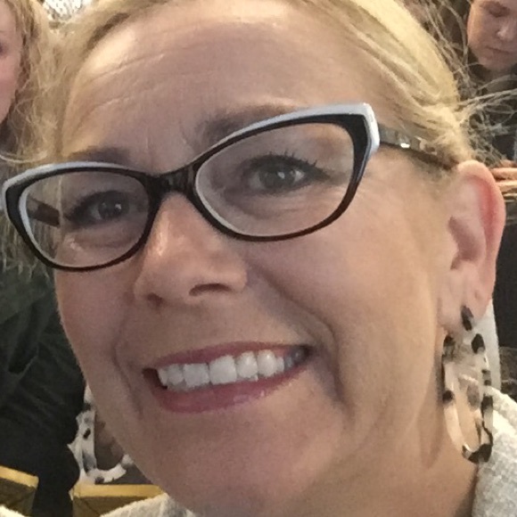 momma_o800
